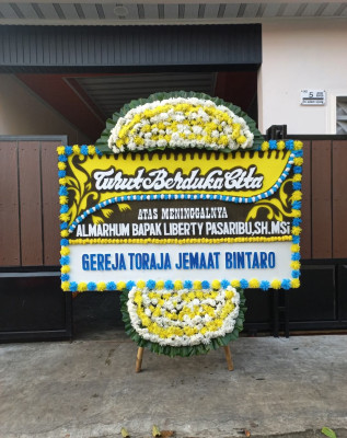 Papan Bunga Duka di Wunim